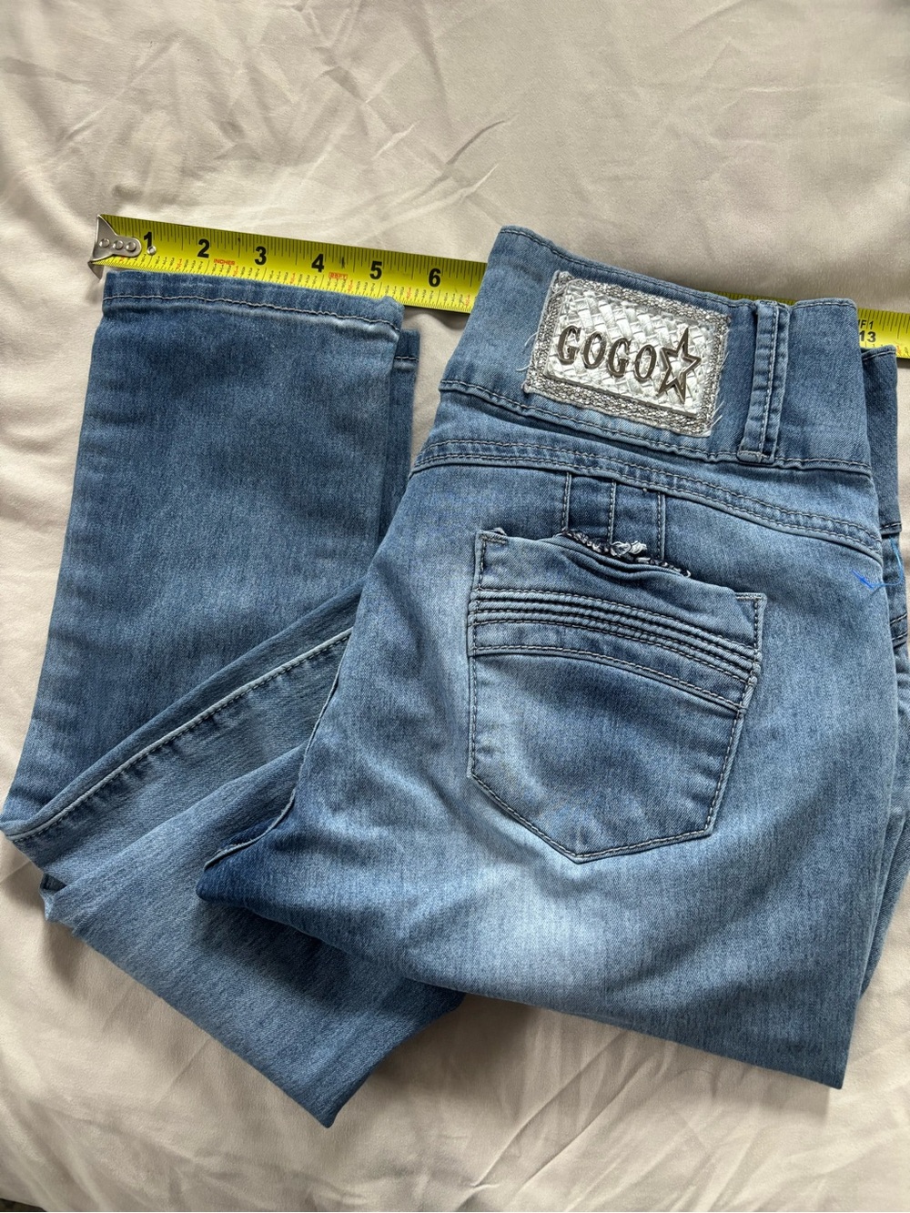 Light Wash Women’s Jeans